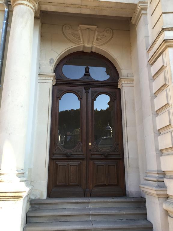 Acacias Apparts Hotel Plombières-les-Bains Exteriör bild